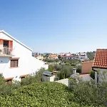 Apartment With Parking Space Jezera, Murter - 5133