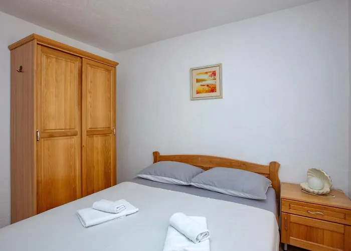 With Parking Space Jezera, Murter - 5133 Apartamento
